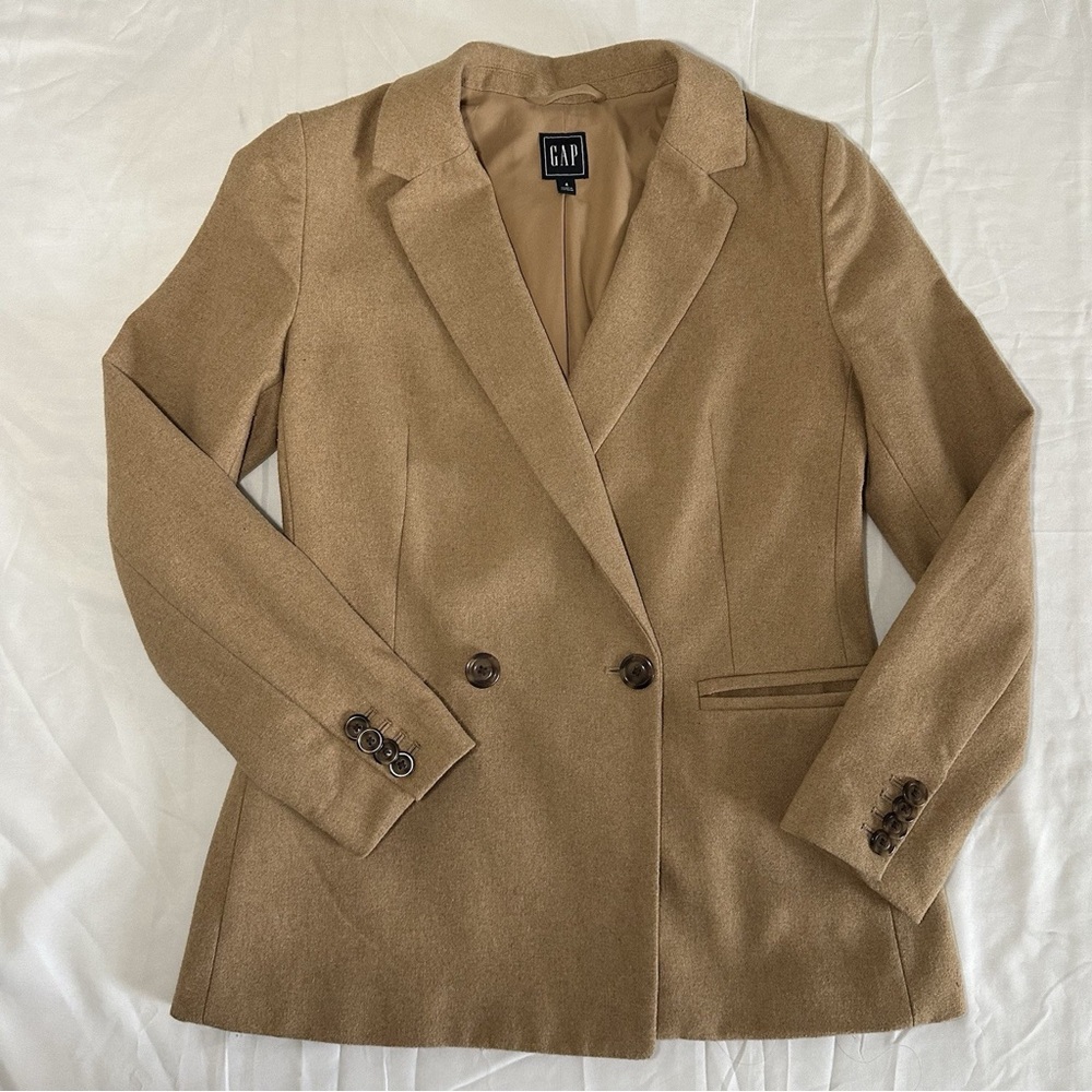 GAP Women's Tan Blazer Size 4